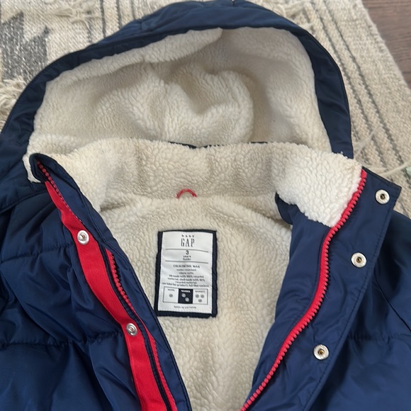 Boys winter coat - Picture 2 of 9